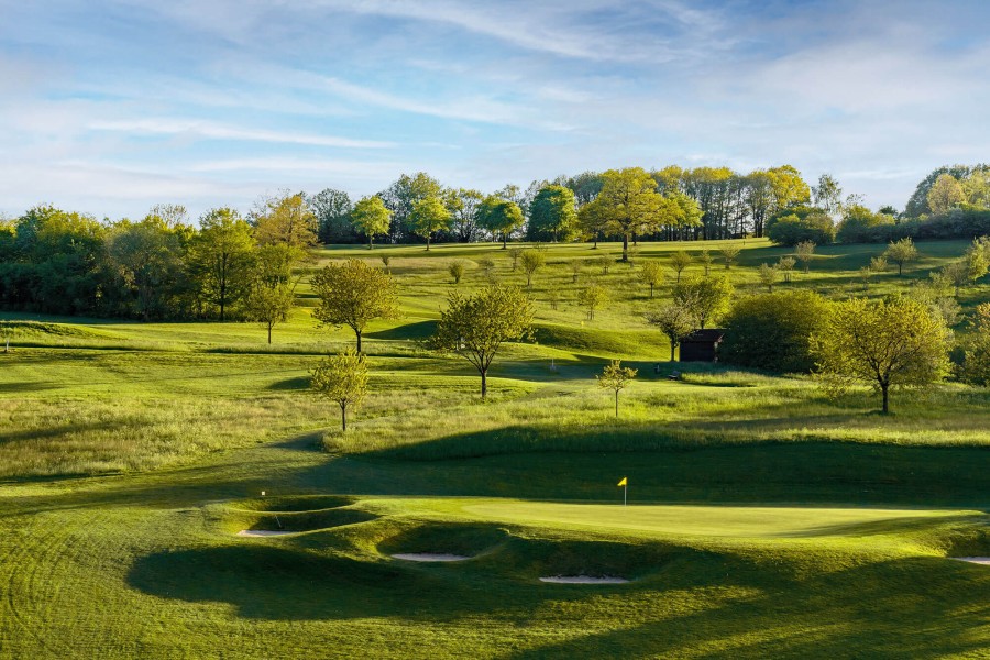 Die immer grüne Golfanlage in Gelstern bei Lüdenscheid.